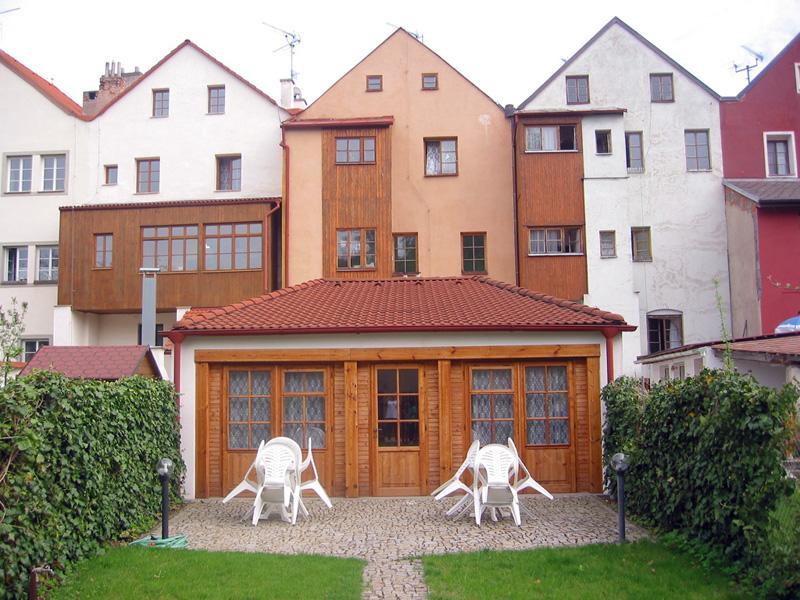Penzion 102 Pardubice Exterior photo