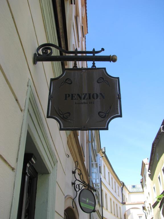Penzion 102 Pardubice Exterior photo